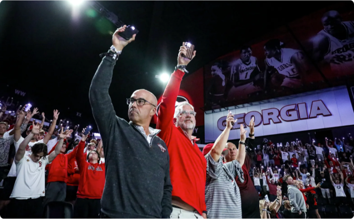 Men's Basketball Slider Image